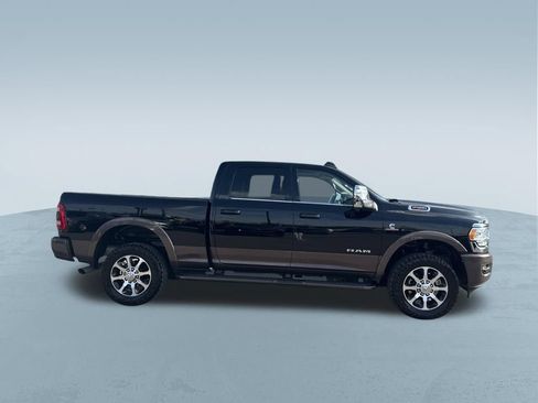 Used 2024 RAM 2500 Limited image 9