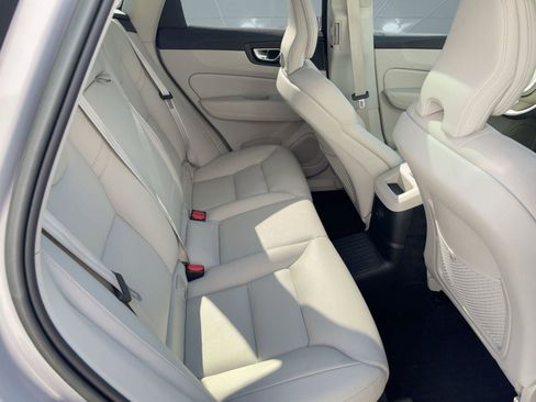 Certified 2023 Volvo XC60 T8 Plus w/ Climate Package image 29