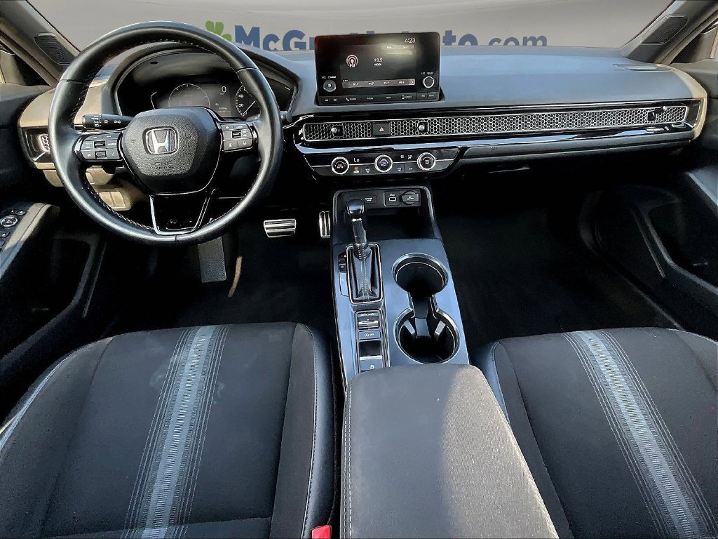 Used 2023 Honda Civic Sport image 9