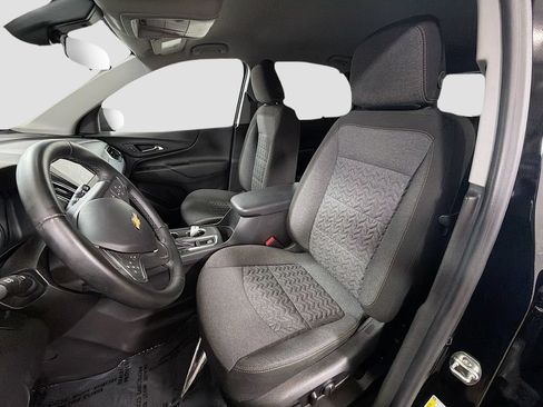 Used 2024 Chevrolet Equinox LT FWD image 16