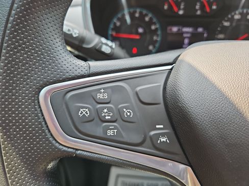 Used 2022 Chevrolet Equinox LS AWD/4WD image 12