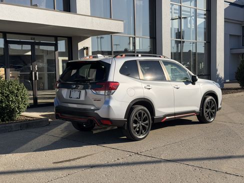 Used 2022 Subaru Forester Sport image 4