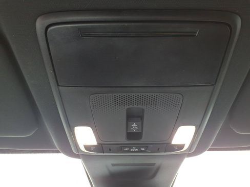 Used 2025 Honda CR-V Sport-L image 17