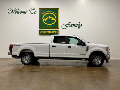 Used 2021 Ford F250 XL AWD/4WD image 2