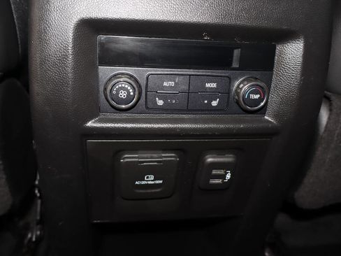 Used 2020 Chevrolet Traverse Premier w/ LPO, Floor Liner Package image 15