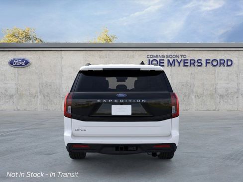 New 2026 Ford Expedition Active RWD image 5