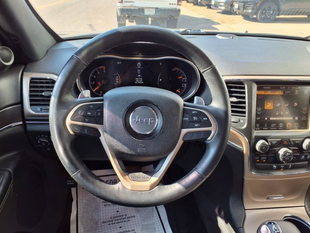 Used 2014 Jeep Grand Cherokee Limited w/ Luxury Group II AWD/4WD image 13