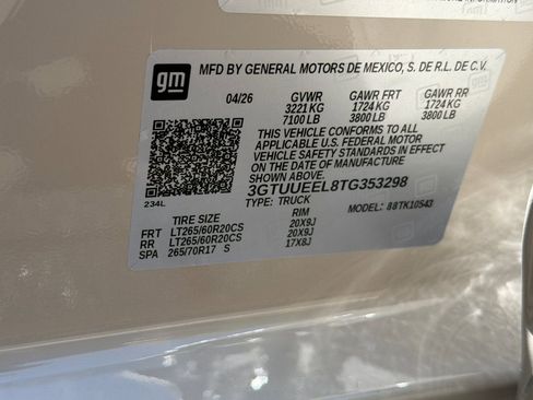 New 2026 GMC Sierra 1500 AT4 w/ AT4 Premium Package AWD/4WD image 23