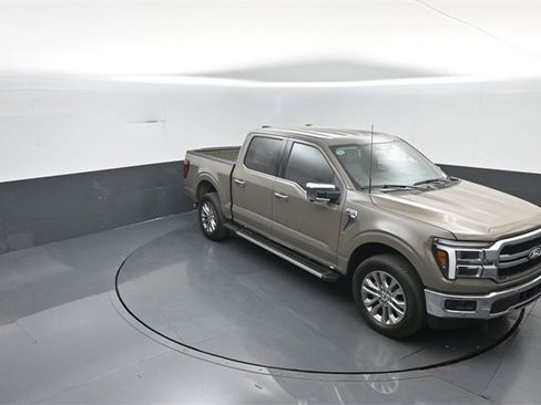 New 2025 Ford F150 Lariat w/ Equipment Group 502A High image 18