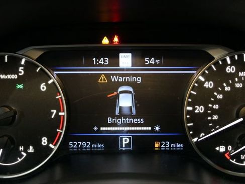 Used 2022 Nissan Altima 2.5 Platinum AWD/4WD image 23