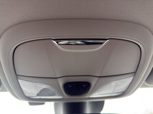 Used 2021 Jeep Cherokee Latitude Lux w/ Trailer Tow Group image 23