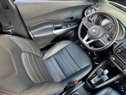Used 2019 Nissan Kicks SR w/ SR Premium Package image 15