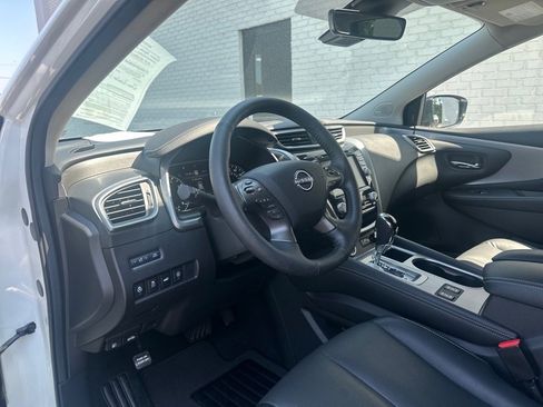 Used 2024 Nissan Murano SL image 5
