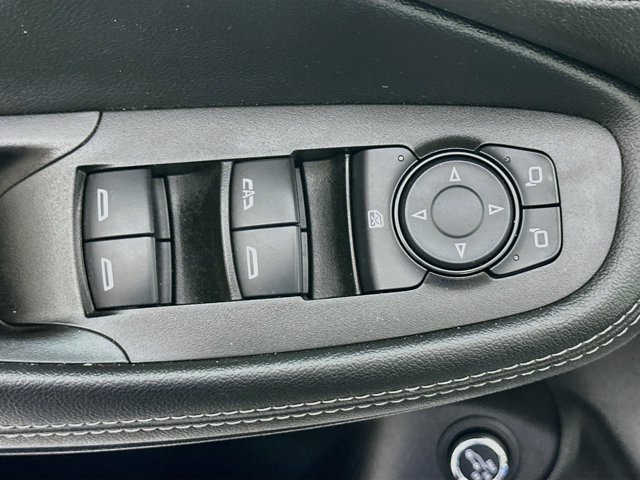 Used 2022 Buick Encore GX Essence w/ Advanced Technology Package AWD/4WD image 23