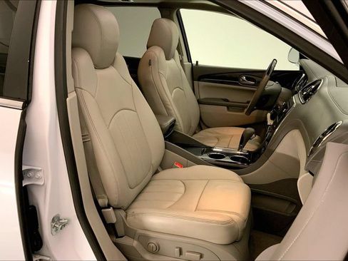 Used 2016 Buick Enclave Leather FWD image 6