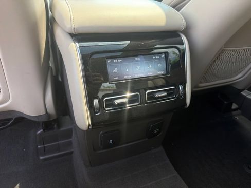 Used 2021 Lincoln Aviator Reserve w/ Elements Package Plus AWD/4WD image 34
