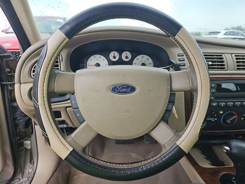 Used 2006 Ford Taurus SEL FWD image 16
