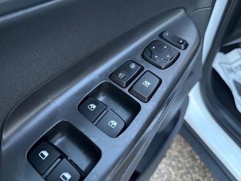 Certified 2023 Hyundai Kona SEL image 11