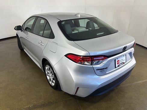 Used 2024 Toyota Corolla LE FWD image 12