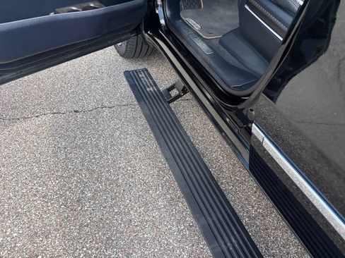 Used 2025 RAM 1500 Tungsten AWD/4WD image 23