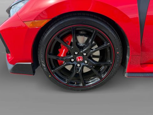 Used 2021 Honda Civic Type R image 9