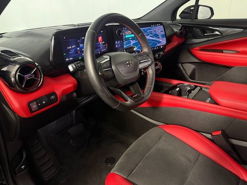 Used 2024 Chevrolet Blazer EV RS AWD/4WD image 16