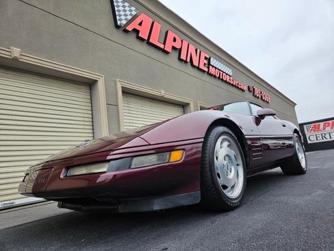 Used 1993 Chevrolet Corvette Coupe image 28