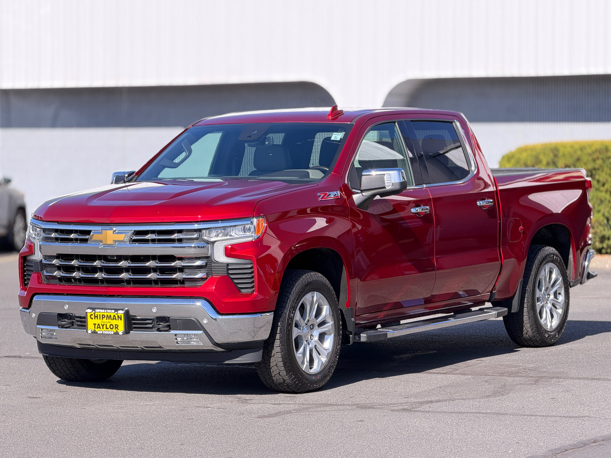Used 2024 Chevrolet Silverado 1500 LTZ AWD/4WD image 17