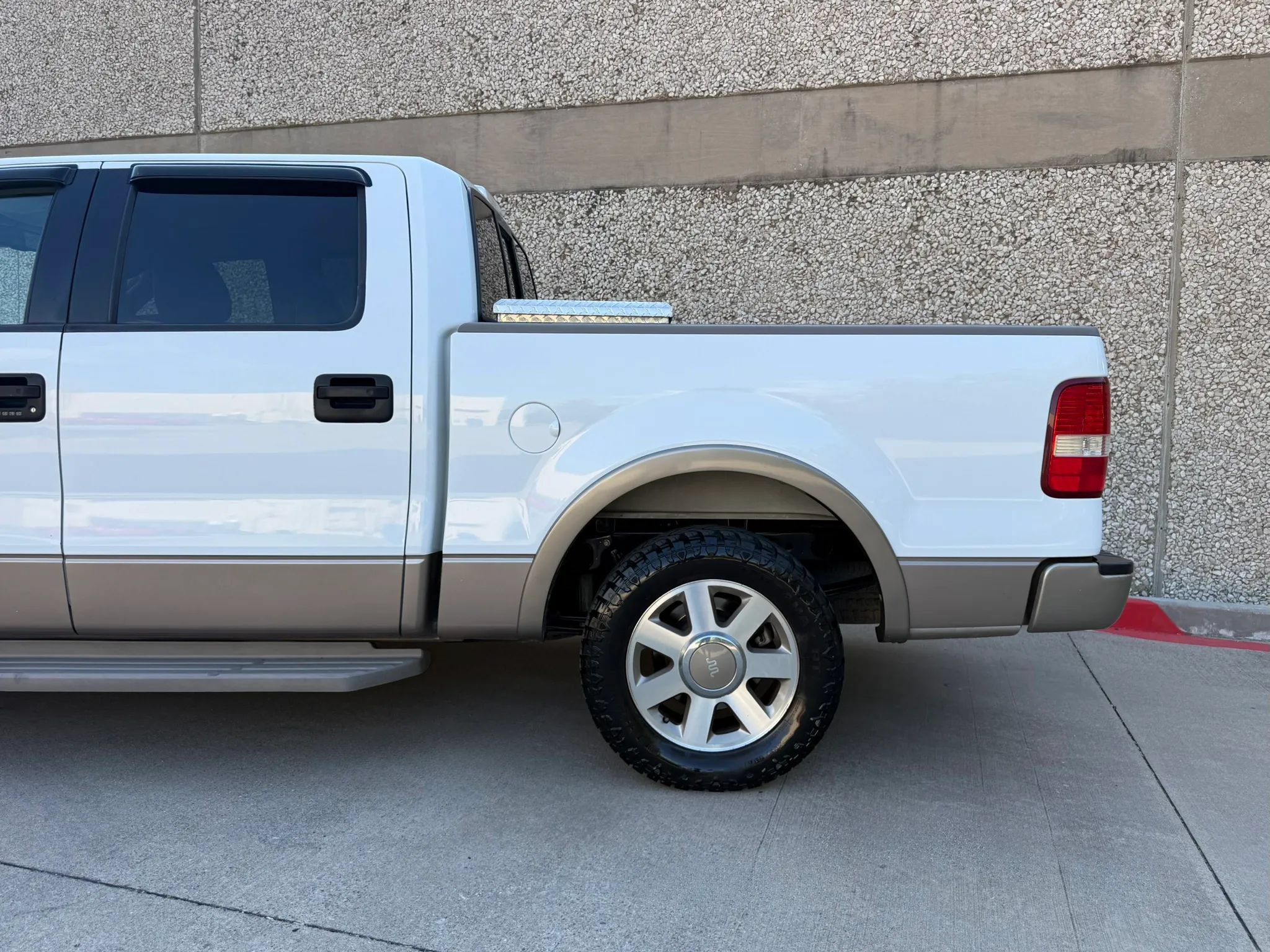 Used 2006 Ford F150 King Ranch RWD image 15