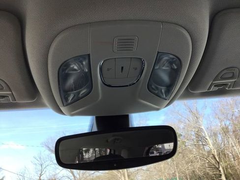 Used 2018 Jeep Compass Latitude w/ Popular Equipment Group image 30