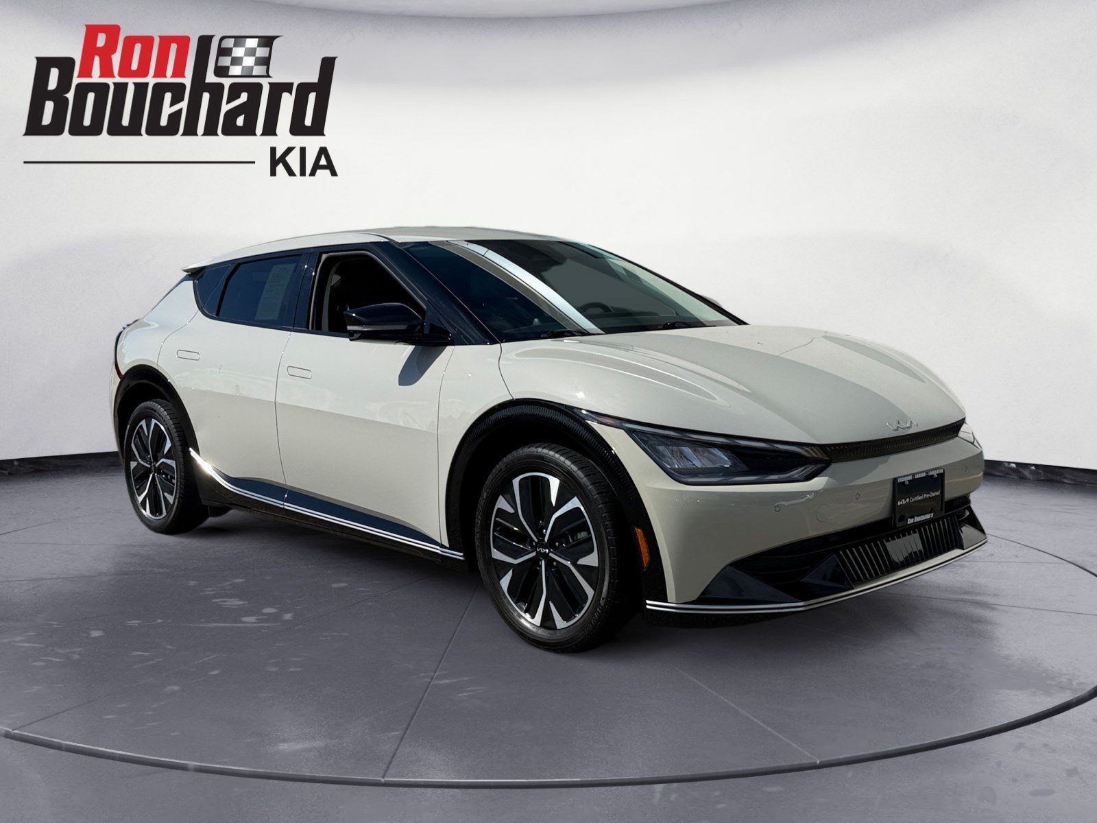 Certified 2023 Kia EV6 Wind AWD/4WD image 1
