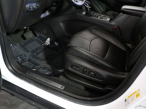 Used 2024 Chevrolet Equinox Premier AWD/4WD image 26