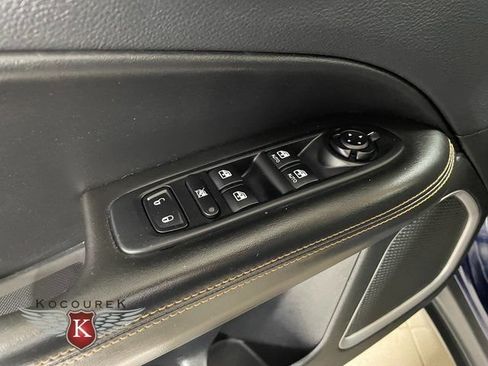 Used 2018 Jeep Compass Limited AWD/4WD image 20
