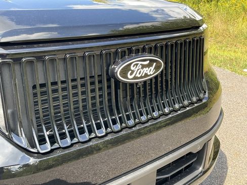 New 2025 Ford Maverick Lobo image 24