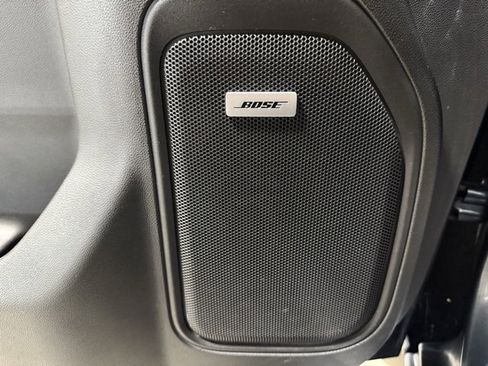 Used 2019 GMC Sierra 1500 SLT image 9