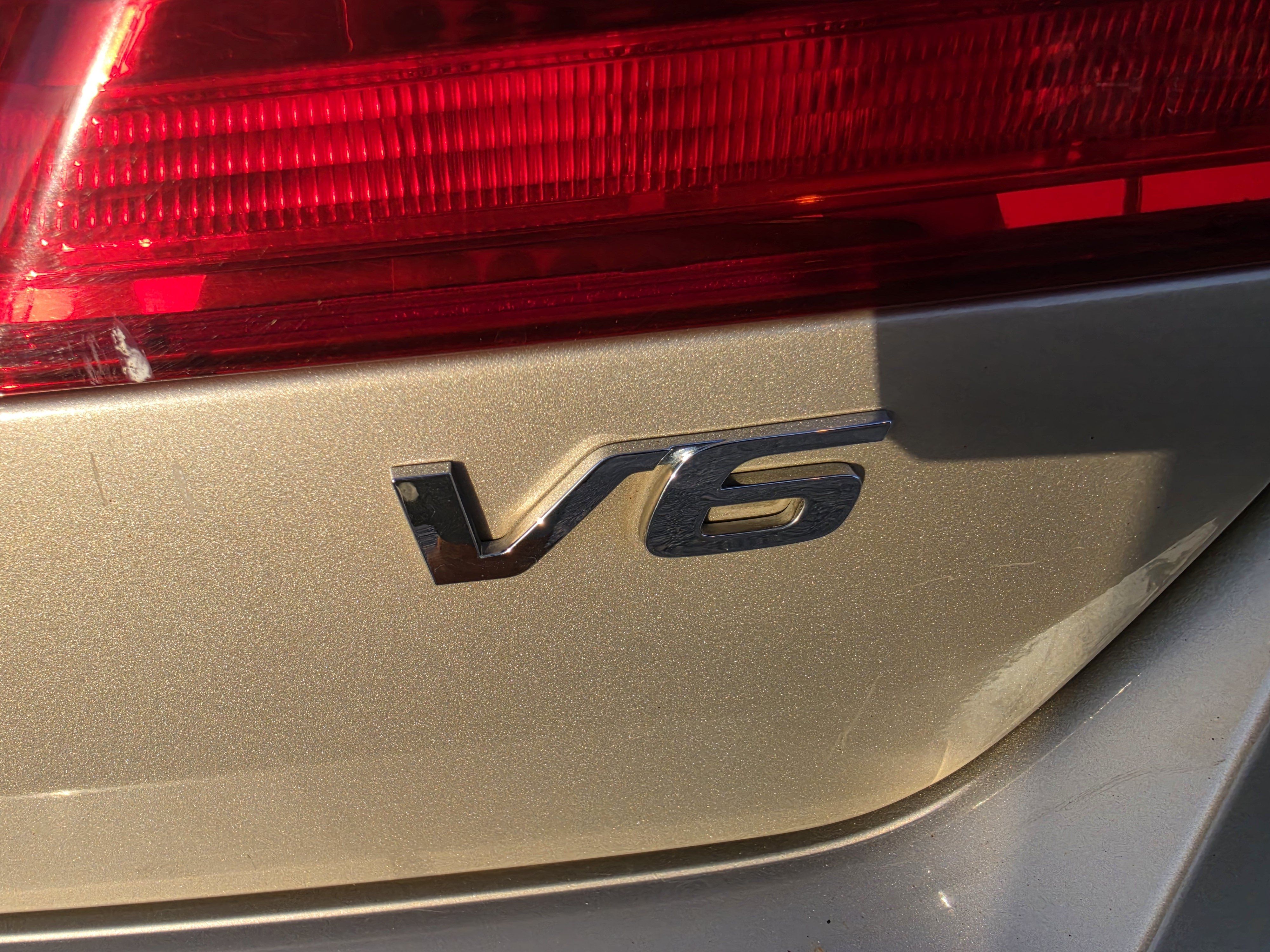 Used 2015 Honda Accord EX-L image 10
