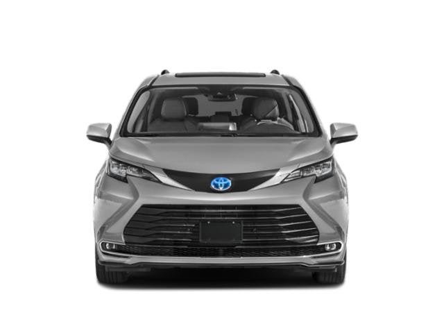 Used 2024 Toyota Sienna XLE AWD/4WD image 4