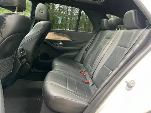 Used 2021 Mercedes-Benz GLE 350 w/ Premium Package image 15