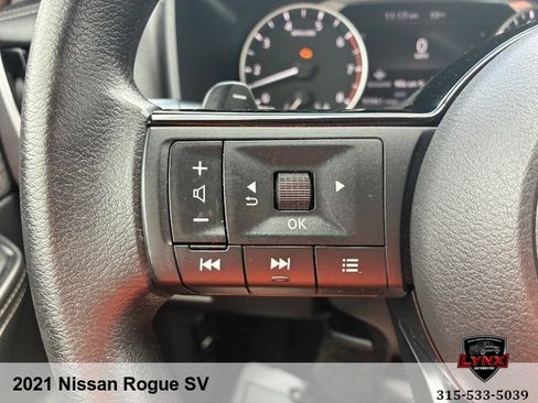 Used 2021 Nissan Rogue SV AWD/4WD image 21