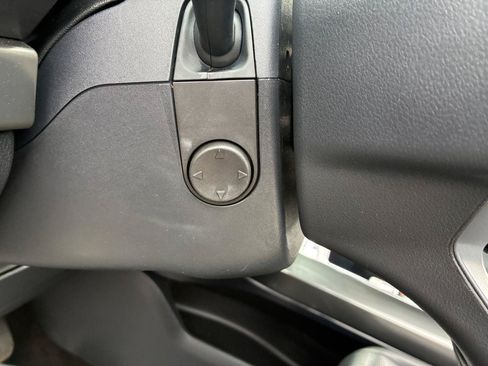 Used 2023 Ford F150 Lariat w/ Equipment Group 502A High AWD/4WD image 27