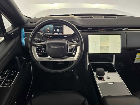 New 2026 Land Rover Range Rover Long Wheelbase SE image 20