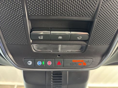 New 2026 Chevrolet Traverse High Country w/ LPO, Floor Liner Package FWD image 26