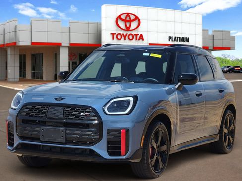 Used 2025 MINI Cooper Countryman John Cooper Works AWD/4WD image 2