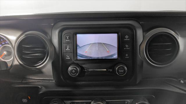 Used 2020 Jeep Wrangler Sport AWD/4WD image 23
