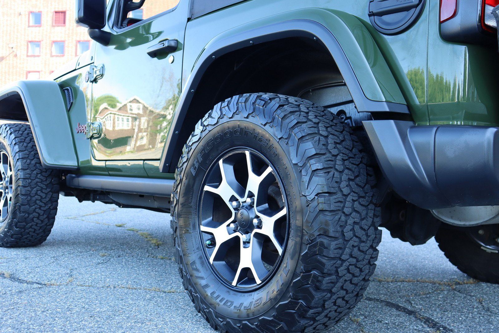 Used 2021 Jeep Wrangler Rubicon AWD/4WD image 36