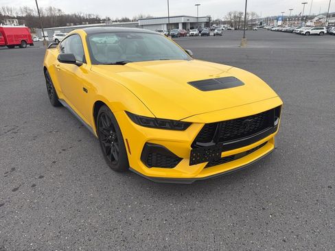 Used 2024 Ford Mustang GT Premium w/ GT Performance Package image 7