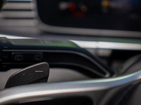 Used 2022 Mercedes-Benz GLS 450 4MATIC image 34