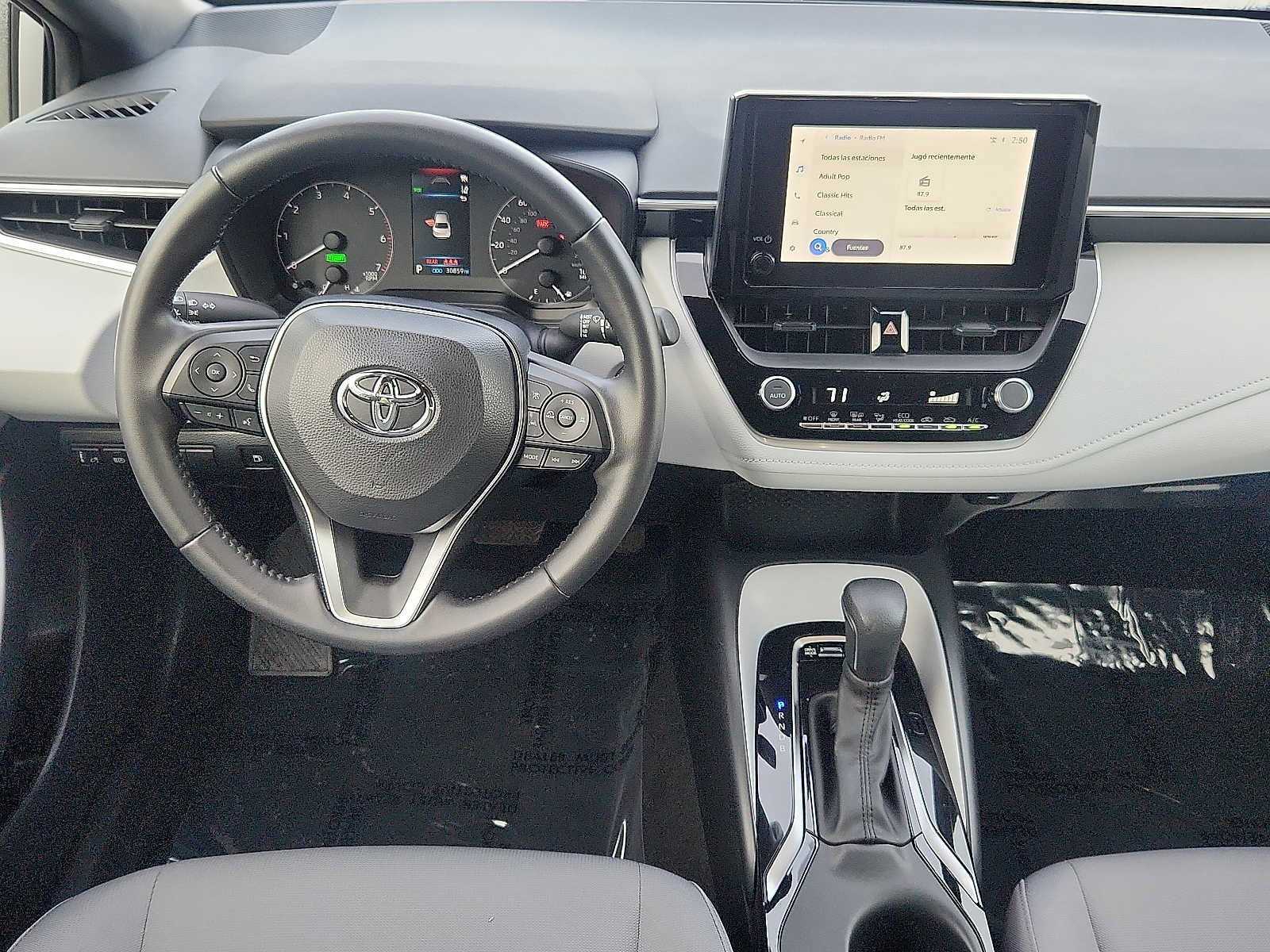 Used 2024 Toyota Corolla SE AWD/4WD image 11