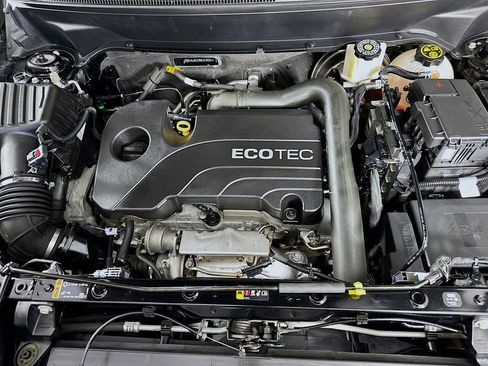 Used 2021 GMC Terrain SLE w/ Driver Convenience Package image 39