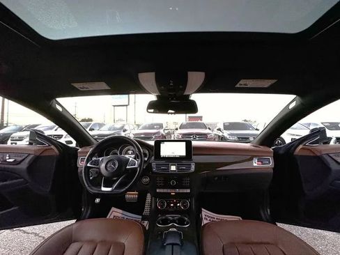 Used 2015 Mercedes-Benz CLS 400 w/ Premium 2 Package image 18